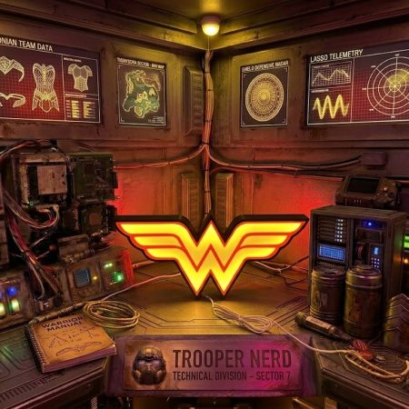 Wonder Woman Lightbox